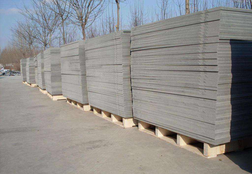 <a href=http://m.gzsanxin.com.cn/zjtb/ target=_blank class=infotextkey>PVC磚機托板</a>