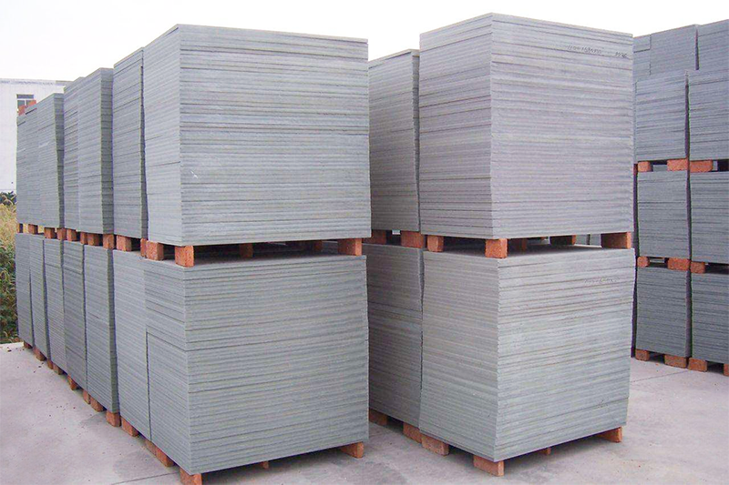 <a href=http://m.gzsanxin.com.cn/ target=_blank class=infotextkey>空心磚托板</a>